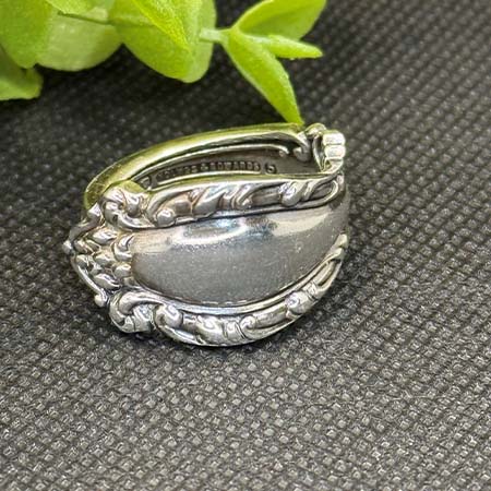 Vintage Silver-Plated Nassau / Fleur de Lis Spoon Ring