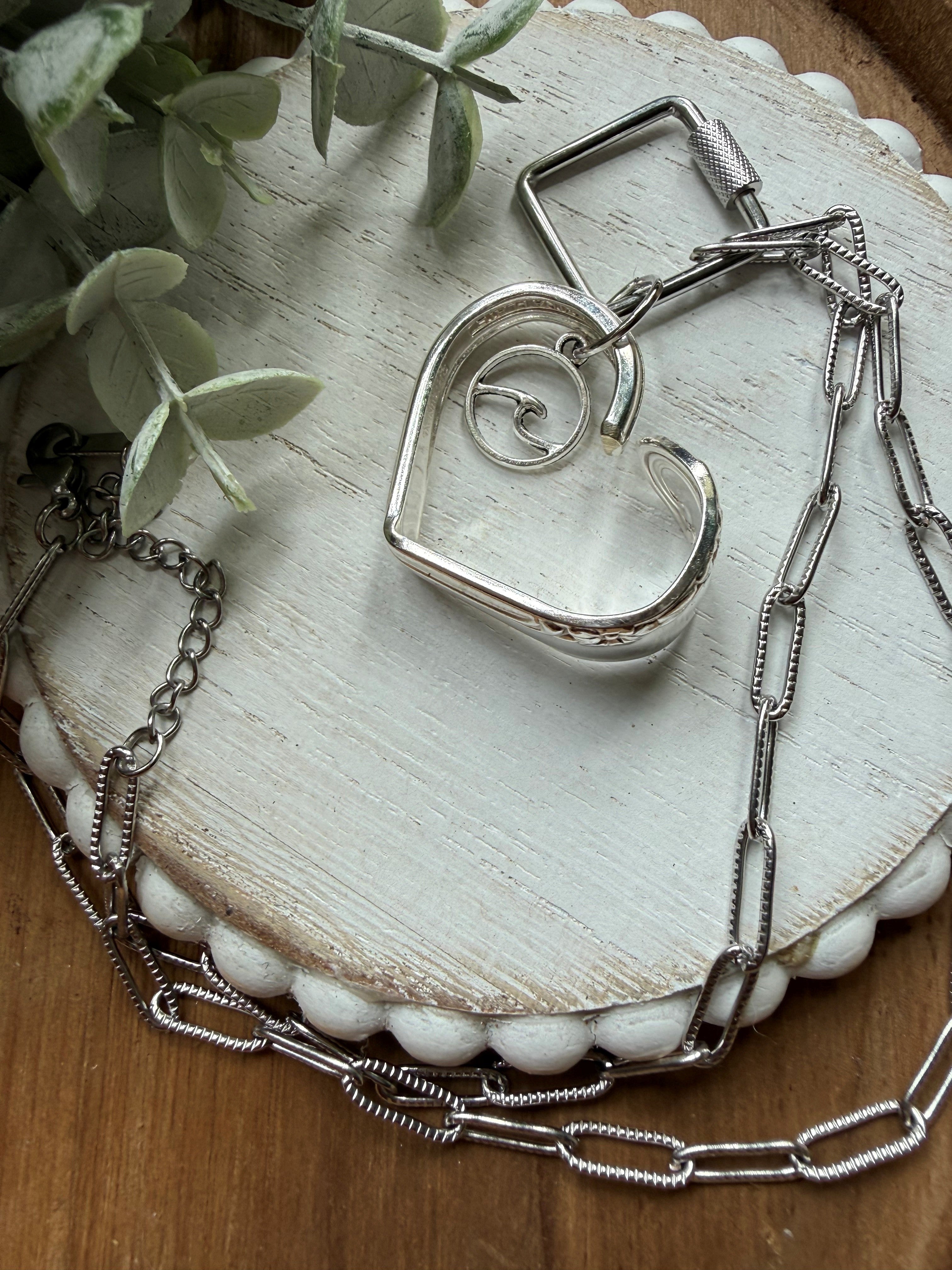 Open Heart Waves Necklace